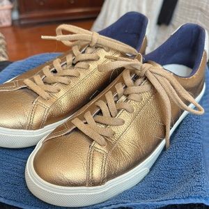 Bronze Veja Esplar Sneakers